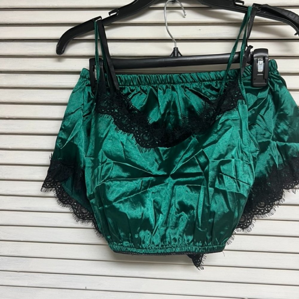 NEVER BEEN WORN Silk PJ Short Set